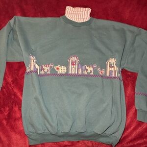 Art Unlimited Green Sweatshirt with Farmhouse Design